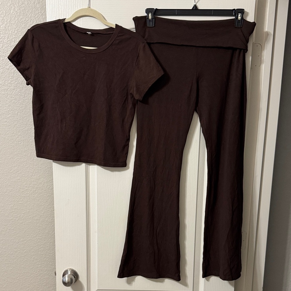 Brown Women's Yoga Pant Set XL
